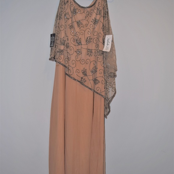 PRELUDE DRESS - Picture 2 of 4